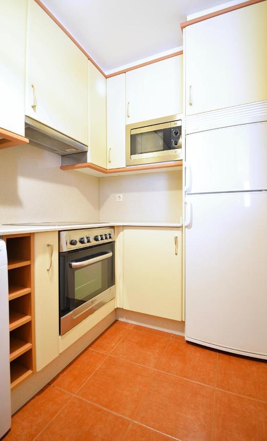 Galihost - Apartamento Con Piscina En El Centro De سانكسينكسو المظهر الخارجي الصورة